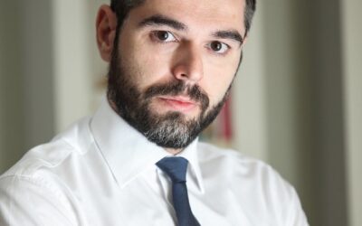 Η άτακτη υποχώρηση της ελληνικής εξωτερικής πολιτικής