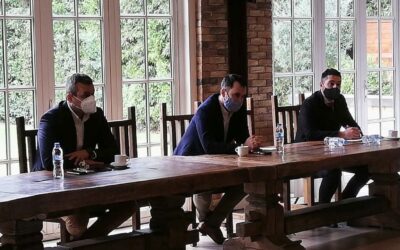 «Με την Ένωση Ιδιοκτητών Κτημάτων και Ιδιοκτητών Catering συναντήθηκαν Χαρίτσης-Μαμουλάκης-Σαρακιώτης»