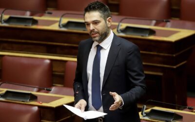 Εμβολιασμοί στελεχών της Ν.Δ. και διακοπή διανομής των σχολικών γευμάτων – Αποκορύφωμα ιδεολογικής εμμονής και ανικανότητας