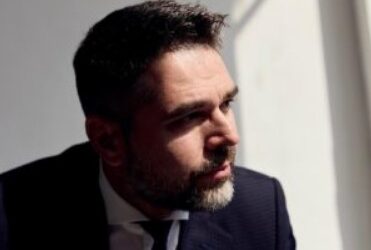 Μήνυμα Γιάννη Σαρακιώτη για την εθνική επέτειο της 28ης Οκτωβρίου